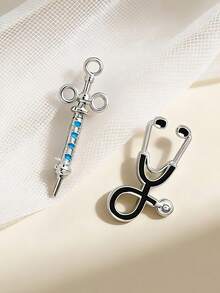 2pcs Silver Needle Brooch Set + Delicate Stethoscope & Syringe Metal Brooch, Fashionable Medical Element Multi-Functional Accessory Gift - Silver - View 10