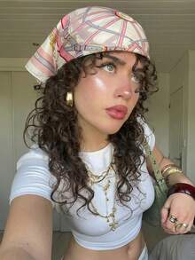 1条女士春夏新款链条印花丝滑触感休闲围巾/头巾，适合海岛度假、派对、音乐节、沙滩派对等场合。 - 粉色 - 查看 2