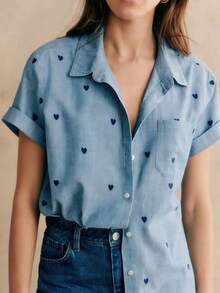 Women's Short Sleeve Heart Print Button Shirt, Pointed Collar With Chest Pocket, Cute Casual Top, Suitable For Office, Home, Vacation And Daily Wear, Perfect For Spring And Summer - Blue Short-sleeved Shirt - View 2