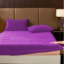 King Size Fleece Sheet Set Measuring 260x230cm. Softness And Comfort. - Purple - View 4
