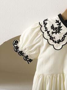 女婴刺绣领短袖连体衣，宽松休闲款，适合夏季外出、聚会、度假穿着 - 米色 - 查看 6