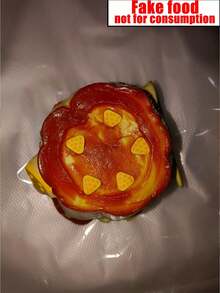 1个手工硅胶减压按摩玩具，质地柔软，结构耐用，挤压后缓慢回弹设计，是卧室、睡前放松、改善睡眠习惯、简单娱乐、学校和办公室必备的减压用品。 - 彩色 - 查看 17