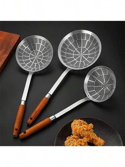 1 قطعة ملعقة مثقوبة من الفولاذ المقاوم للصدأ 304 عالي الجودة بمقبض خشبي - مصفاة بحجم كبير، مناسبة للقلي والتصريف، يمكن استخدامها للنودلز والكريات | مصفاة شبكية مقاومة للحروق، قابلة للاستخدام في الحلة الساخنة والمطبخ