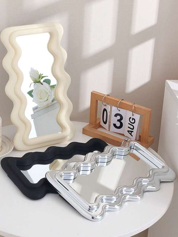 1 قطعة مرآة مكياج كبيرة الحجم بشكل غير منتظم، مرآة مثبتة على الحائط عالية الدقة، مناسبة لطاولة التزيين، غرفة النوم، مرآة مكياج بسيطة للطالب. يمكن وضعها على المكتب أو تعليقها كمرآة تزيين. مرآة مكياج عالية الدقة. لديكور الغرفة، لوازم غرفة السكن للعودة إلى المدرسة.