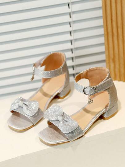 1 đôi sandal cao gót trang trí mùa hè mới cho bé gái, giày cao gót khiêu vũ cho bé gái, sandal biểu diễn và đi hàng ngày cho học sinh.