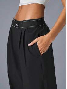 Alo Yoga Women's Suit Up Trouser | Premium High-Waist Relaxed Straight-Leg Pants | Luxury Soft Stretch Performance Trousers | Wide-Leg Athletic Leisure Slacks | Celebrity Style Urban Workout Apparel | Breathable Lightweight Formal-To-Gym Pants - 黑色 - 查看 5