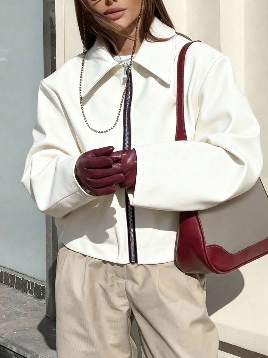 1件女士纯色时尚宽松哑光皮夹克外套，秋冬白色