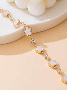 1pc New Luxury Delicate Mini White Clover Bracelet, Refreshing Summer Elegant Chic Design (No Gift Box) - White - View 6