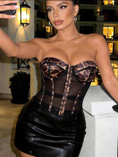 Vexica Women Sexy Leopard Print Strapless Corset Top, Padded Bra With Triple Hook Closure, Suitable For Cocktail Parties And Evening Occasions