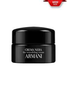 Giorgio Armani 乔治·阿玛尼 [迷你装] CREMA NERA 塑颜霜 15ml / 三维立体塑颜：下颌线提升2°，颧骨提升14%，法令纹提升15%。这款面霜蕴含更高浓度的微粉化Reviscentalis™成分，并添加鼠李糖和胜肽，令肌肤呈现立体轮廓。丝滑质地，触肤即融，在肌肤表面形成紧致薄膜。 - New - 15ml - 查看 9