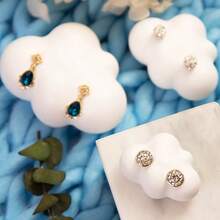 Creative Jewelry Display Stand, Cloud-Shaped Earring Holder, Jewelry Display Prop For Living Room, Bedroom, Wedding, Party, Christmas, Halloween, Easter, Thanksgiving, Ramadan, Perfect Birthday, Housewarming Gift, Elegant Design - Multicolor - View 3