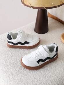 1 Pair Leather Casual Sneakers With Hook And Loop Soft Sole - White - View 1