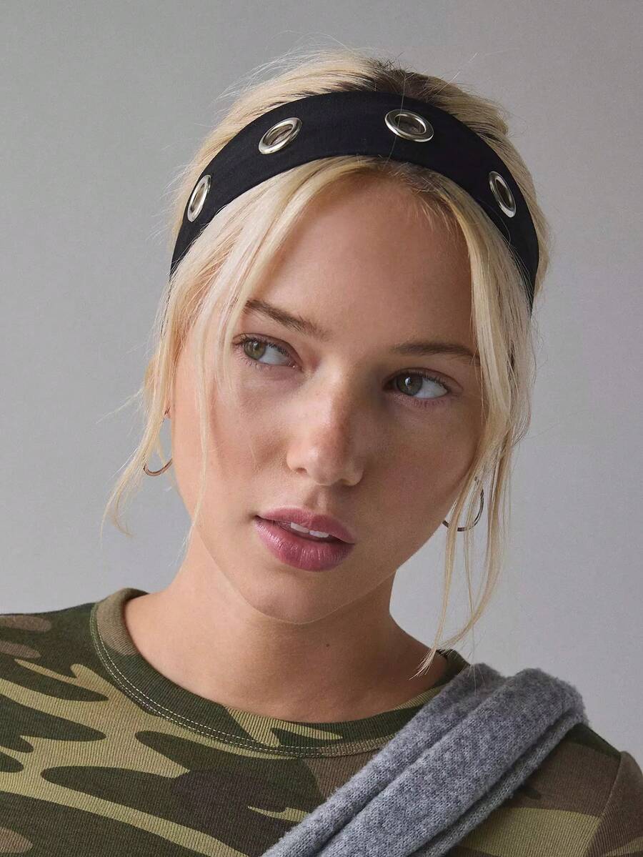 1条时尚朋克风发带，哥特风女士发饰，柔软防滑弹力镂空沙滩/度假发带，多功能瑜伽运动发带，适合各种场合的时尚发带 - 黑色 - 查看 1