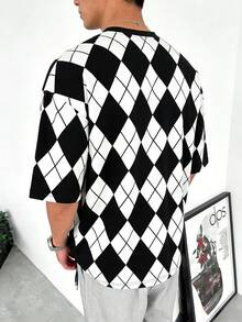 男士新款百搭圆领T恤，经典字母印花设计，休闲日常穿着上衣 - 黑與白 - 查看 2