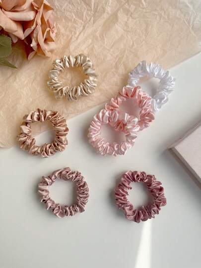 7个宽边高弹缎面发圈，适合发量较多的女性，发饰