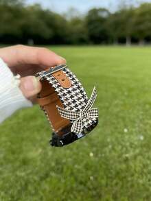 1条20毫米/22毫米格子蝴蝶结皮革表带，兼容三星Galaxy Watch 7/5、Galaxy Watch 6、Galaxy Watch 4（40毫米、42毫米、43毫米、44毫米、45毫米、46毫米、47毫米）。 - 咖啡棕 - 查看 2