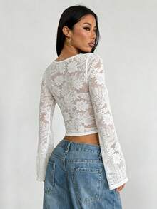 Áo kiểu nữ VIVINA thời trang xuân/hè, phối ren, thiết kế khoét rỗng, cổ tròn, thích hợp cho đi chơi, dạo phố, hẹn hò, du lịch và mặc hàng ngày trong kỳ nghỉ. - trắng - Xem 2