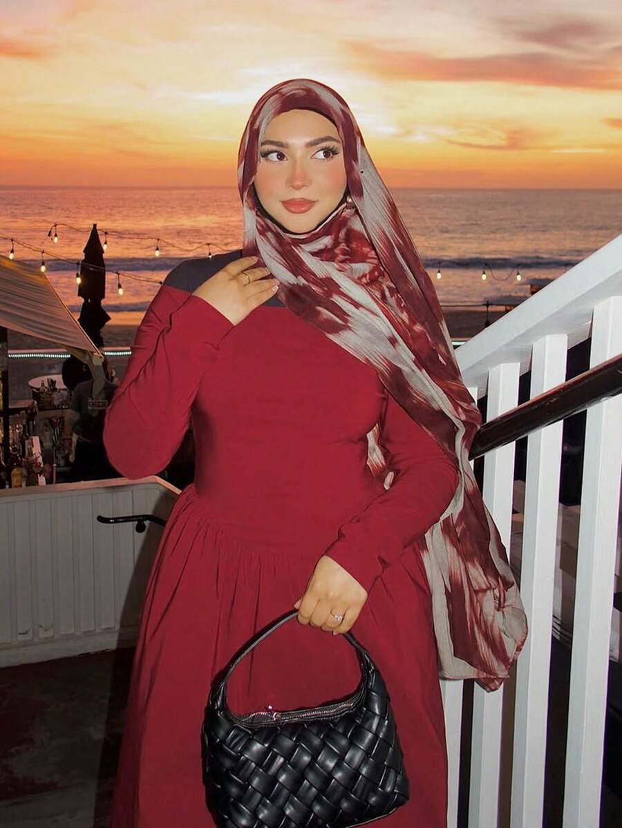 1条女士波西米亚风鹿/豹纹印花轻薄透气围巾，适合搭配长袍和日常穿着 - 樹莓紅 - 查看 1