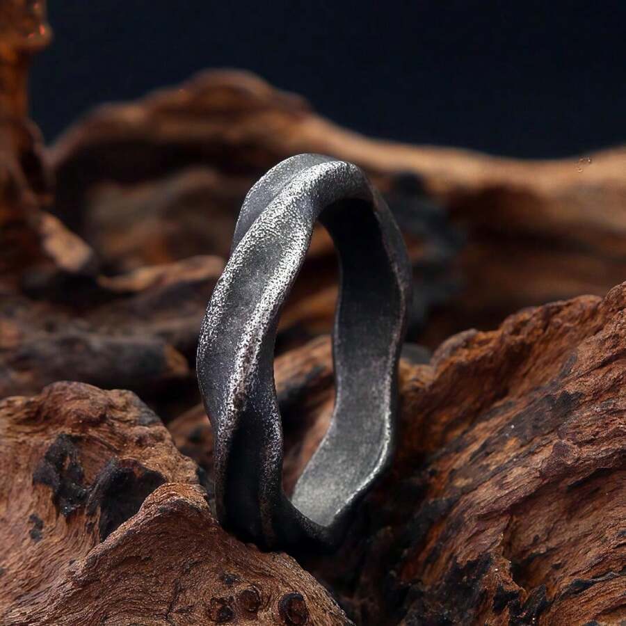 Anillo espiral de aleación único para hombres con estilo retro punk, joya simple y de moda, regalo gótico de vikingo caballero, de uso múltiple, adecuado para viajes diarios - Girar - Ver 1