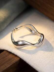 925纯银极简波浪纹戒指，女士日常佩戴 - Wave Ring - 查看 9