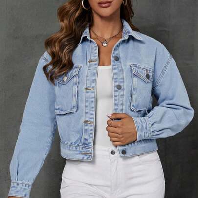 Chamarra de Mezclilla Corta para Mujer, Azul Claro Estilo Lavado Clásico, Ajuste Slim que Resalta la Figura, Versátil y Casual, chamarras para dama, outfit vaquero mujer, Chaqueta Vaquera Crop Oversize, El  Imperdible para Chicas Mexicanas