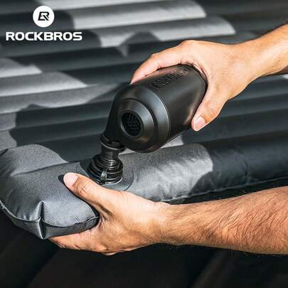 ROCKBROS 1个便携式双功能气泵：可充气/放气，配备3个气嘴，兼容性强，适用于各种充气口，可用于充气床、充气沙发、充气船、游泳圈、游泳池等。
