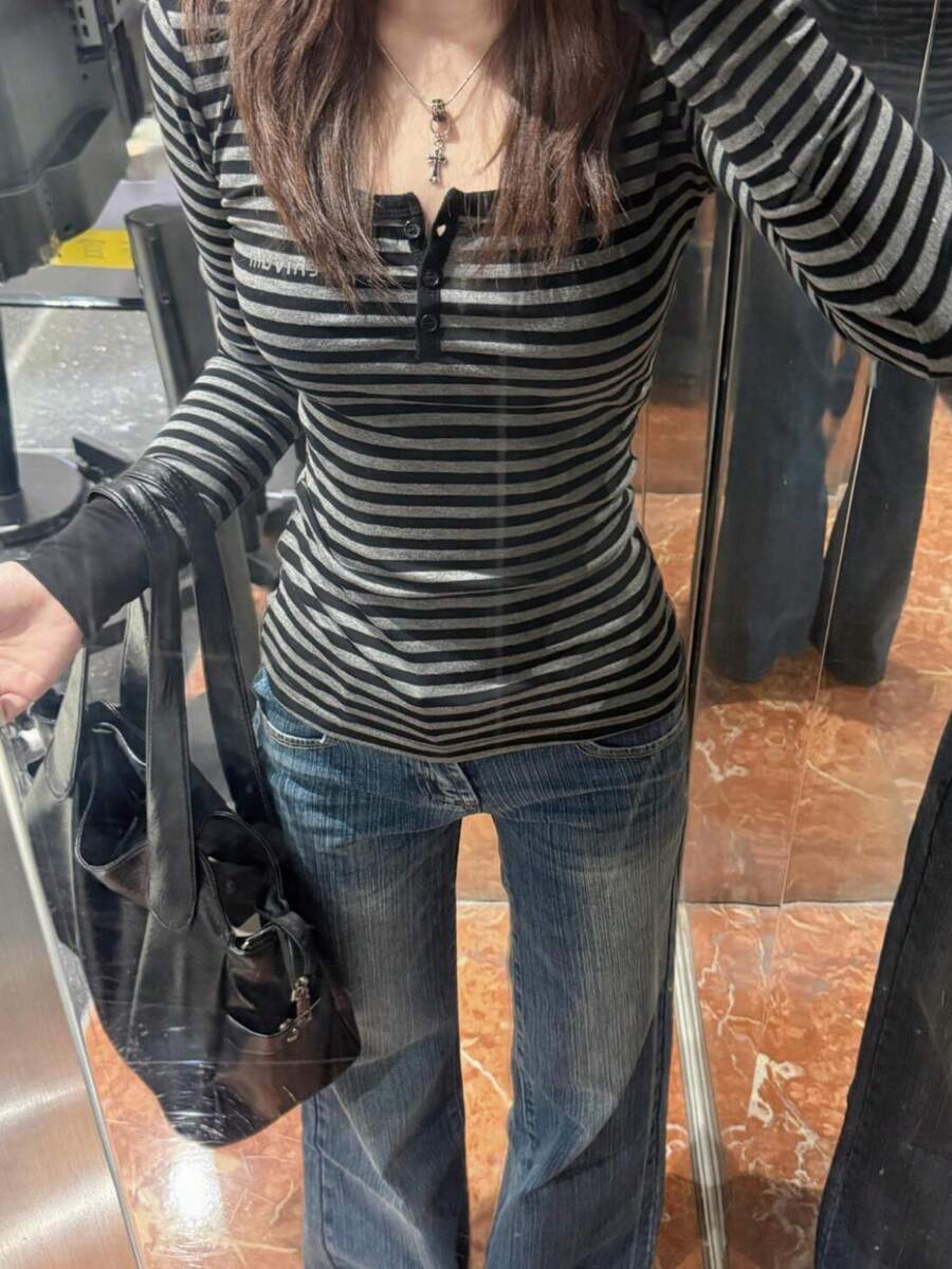 Women T-Shirts - 黑灰條紋 - 查看 1