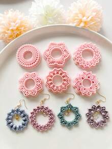 Plastic Polymer Clay Cutters & Hollowed-Out Retro Geometric Floral - DIY Crafting With Precise Cutting Edges For Handmade Clay, Jewelry Beads, Resin Charms - Molding Die For Polymer Clay Art Supplies (Compatible With DIY Kits) - TH163 - View 3