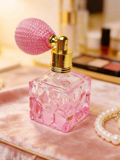 Square Diamond Pattern Refillable Spray Bottle, Suitable For Travel And Daily Use. Vintage Design Is A Must-Have For Ladies. Random Bottle Color. A Perfect Gift Choice.