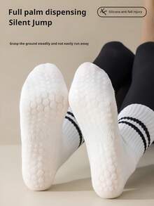 3 Paar/4 Paar Damen Schwarz & Weiß Serie atmungsaktive rutschfeste Yoga Socken, Einheitsgröße, neutrale Silikon Streifen rutschfeste Bootsocken mit Herz Stickerei, feuchtigkeitsableitende Sportssocken geeignet für Pilates, Ballett, Fitness, gestreifte und einfarbige rutschfeste Socken geeignet für Fitness Zuhause und Studio Nutzung - Verschiedenfarbig - Übersicht 7