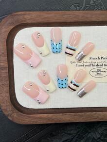 10片装Y2K风格管道形美甲贴片套装 - 手工制作，包含粉色、黑色、粉蓝法式美甲、手绘条纹波点图案、手绘金属银色法式美甲以及闪亮银色水钻装饰。 - 彩色 - 查看 13