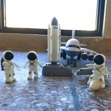 Large White Airplane Toy Spacecraft Model, New Year Holiday Gift, Space Rocket Plane Astronaut Toy For Children Boys, New Year Gift, Birthday Gift - White - View 2