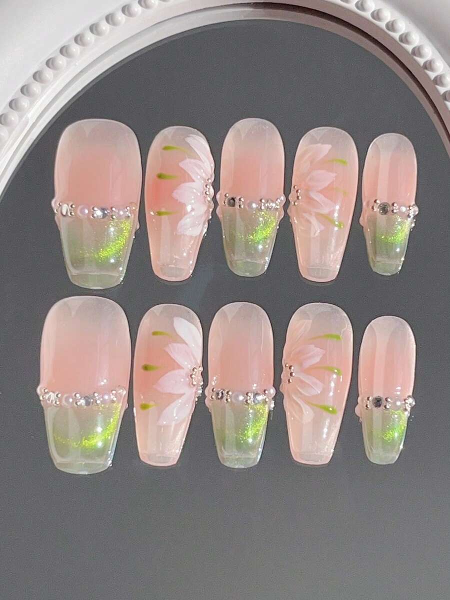 10片长棺材形绿色猫眼水晶手工美甲贴纸，扎染腮红渐变色，精致别致，清新春夏