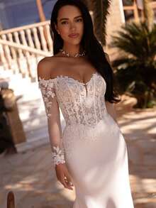 Regal Off-The-Shoulder Sweetheart Lace Appliqué Satin Mermaid Wedding Dress With Lace Train, Wedding Dresses For Bride, Elegant And Comfortable, Includes Plus Sizes, Bridal Gown, Formal Dresses For Women, Suitable For Wedding, Party, After-Party Dress, Cocktail Party, Bride, Party Dress, Formal Occasions, Dinner Dress, Prom Dress, Birthday Party, Celebration, Gala, Festival, Ceremony, Graduation, Homecoming Dress, Vacation, White - 白色 - 查看 2