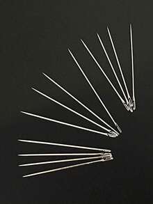 12pcs Easy Threading Hand Sewing Needles, Embroidery Needles, Sewing Needles, Household DIY Handcraft Accessories - No Need to Wear Side Hanging Needles - View 1