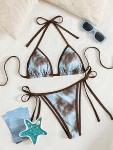 Bộ bikini hai mảnh nhuộm màu tie-dye lý tưởng cho các buổi chụp ảnh bên bờ biển và kỳ nghỉ ở bãi biển. Thiết kế cổ yếm, dây buộc bên hông, lưng hở với chi tiết tự buộc và viền tương phản. Bộ đồ bơi dành cho nữ. - Nhiều màu - Xem 7