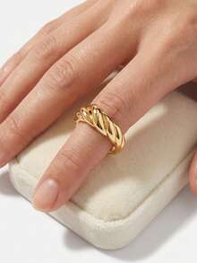 S925 Sterling Silver 18K Gold Plated Geometric Twisted Ring, Minimalist Style For Daily Wear - Twist Ring - View 3