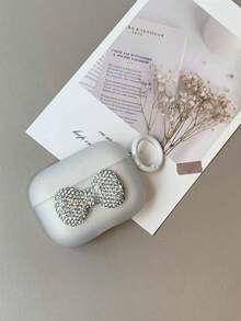 Estuche para auriculares Bluetooth con aplicaciones de cristal rhinestone y lazo compatible con Apple Pro 2nd Generation - corbata de moño - Ver 6