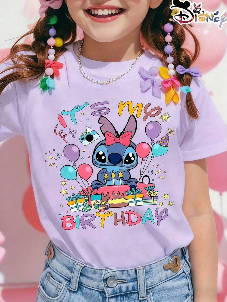 Disney Unisex Kids' White T-Shirt (Ages 1-14) | 100% Polyester Ultra Comfortable & Super Soft, Stylish Relaxed Fit, Cute Stitch Birthday Graphic Print, High Value, High Compliment Rate, Everyday Versatile, Commute First Choice, Ideal For Birthday Parties & All Seasons, New Arrival, Express Delivery - 紫色 - 查看 1
