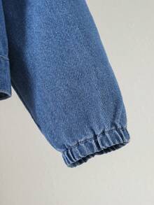 女童個性蝴蝶結背後設計牛仔夾克 長袖鈕扣牛仔外套 秋季外穿 - 中等水洗藍 - 查看 6