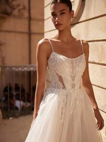 Ethereal Spaghetti Strap Sweetheart Illusion Lace Wedding Dress With Flowy Tulle A-Line Skirt, Wedding Dresses For Bride, Elegant And Comfortable, Includes Plus Sizes, Bridal Gown, Formal Dresses For Women, Suitable For Wedding, Party, After-Party Dress, Cocktail Party, Bride, Formal Occasions, Dinner Dress, Prom Dress, Birthday Party, Celebration, Gala, Festival, Ceremony, Graduation, Homecoming Dress, Vacation, White - 白色 - 查看 6