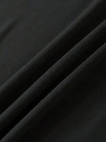 Áo thun nữ casual họa tiết da báo "More Amore Por", trang phục mùa thu cho nữ, áo đen mùa hè cho mùa tựu trường. - màu đen - Xem 4