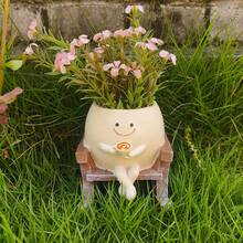 1件创意卡通多肉植物摆件，可爱树脂雕塑，人物坐在摇椅上喝咖啡，树脂工艺品，趣味园艺摆件，桌面植物栽培容器，家居装饰配件，装饰品，园艺用品，送给植物爱好者的趣味礼物 - 樹脂花盆 - 查看 5