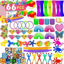 81 piezas Relleno de bolsa de regalo para fiesta, Juego de juguetes educativos, Relleno de calcetín navideño para el aula al por mayor, Regalo de caja del tesoro de carnaval, Relleno de piñata - Amarillo - Ver 4
