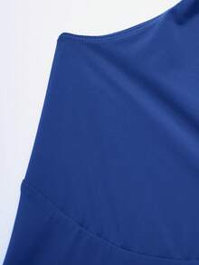 OMKAGI  Women's V-Neck Collarless Short-Sleeved Tank Top Y2K  Streetwear Style Top See-Through Top With Exposed Neckline - 藍色 - 查看 4