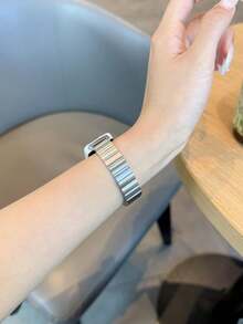 1pc Metal Magnetic Replacement Watch Band, Business Style, Compatible With Huawei Watch 10/9/8/7/NFC - Silver - View 3