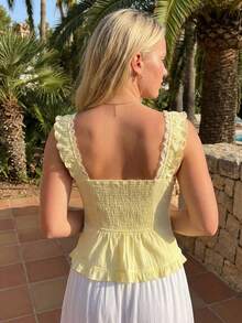 Women Solid Color Lace Tank Top Cute Y2K Lace Crop Vest Casual Square Neck Open Front Cami Top Summer Streetwear - 淺黃色 - 查看 6