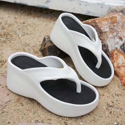 女士舒适坡跟人字拖，带足弓支撑 - 休闲凉鞋，适合夏季室内/室外、露台和泳池穿着，防滑EVA鞋底