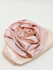 玫瑰花手拿包 | 3D缎面晚宴手提包 | 金属链条单肩/斜挎包 | 让你成为派对焦点 - 杏色 - 查看 4