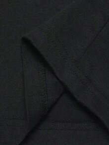 Camiseta de cuello en V para mujeres amantes de las plantas y jardineras con diseño de maceta y suculentas - Negro - Ver 4